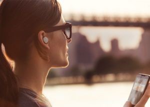 como-emparejar-auriculares-bluetooth-300x214